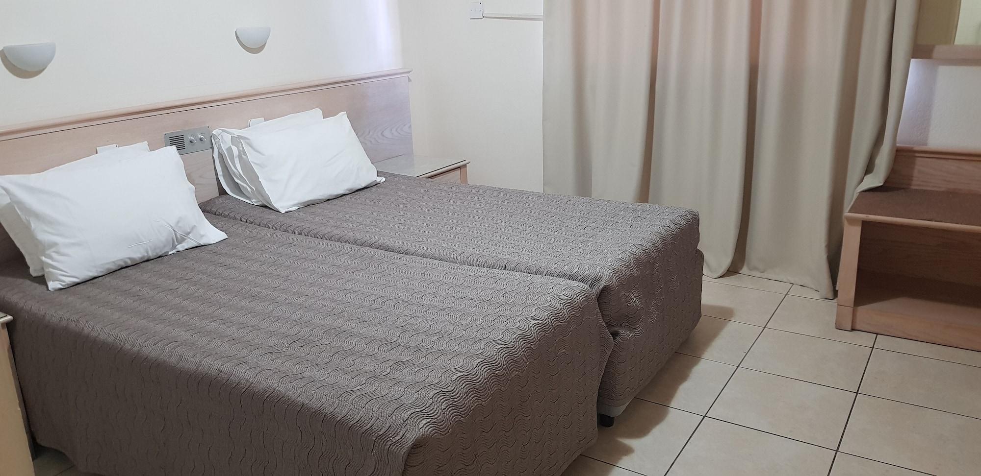 Senator Hotel Apartments - Adults Only Ayia Napa Exterior foto