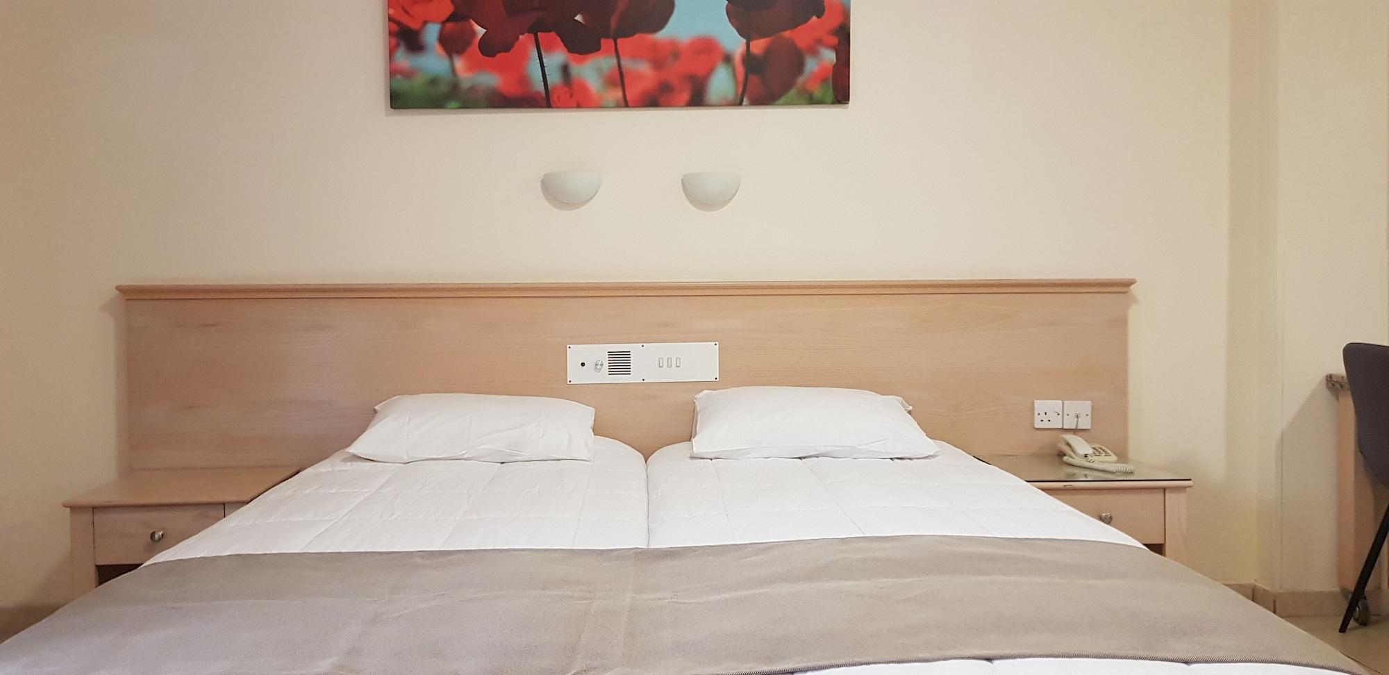 Senator Hotel Apartments - Adults Only Ayia Napa Exterior foto