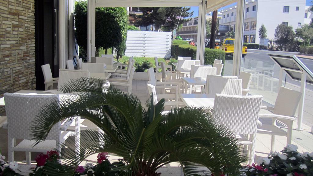 Senator Hotel Apartments - Adults Only Ayia Napa Exterior foto