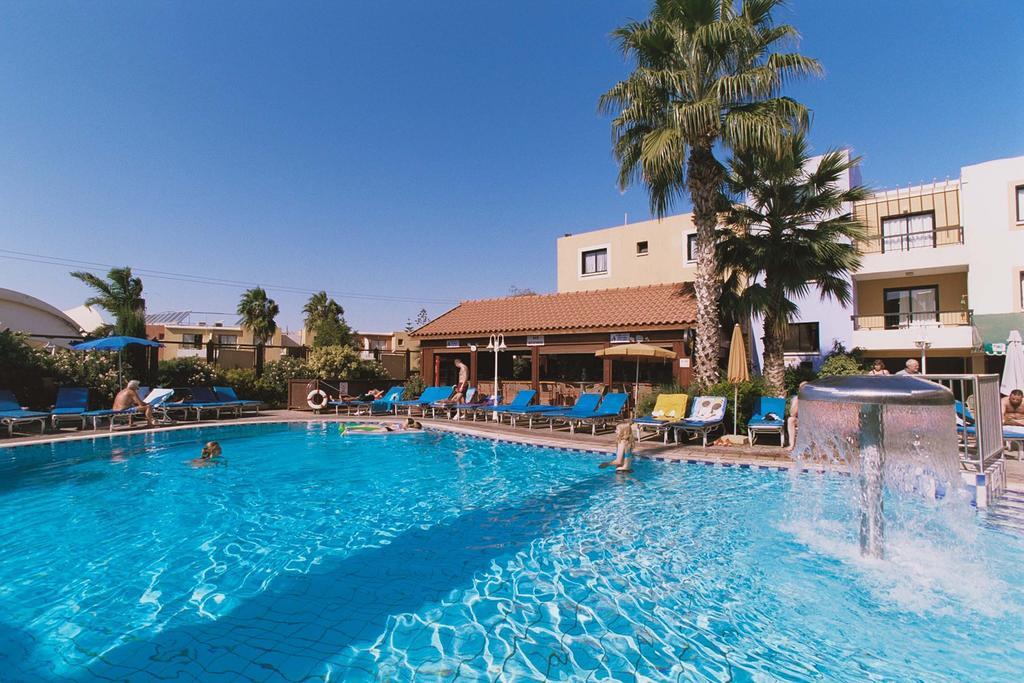 Senator Hotel Apartments - Adults Only Ayia Napa Exterior foto