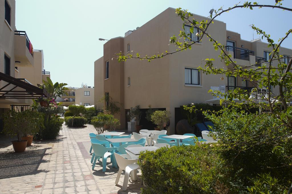 Senator Hotel Apartments - Adults Only Ayia Napa Exterior foto